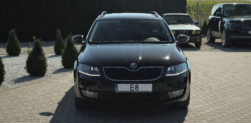 Skoda Octavia cena 55900 przebieg: 182000, rok produkcji 2016 z Słupca małe 352